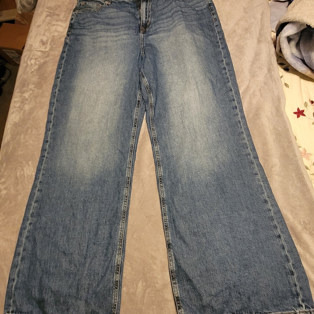 Aeropostale Faded Blue Wide-Leg Jeans